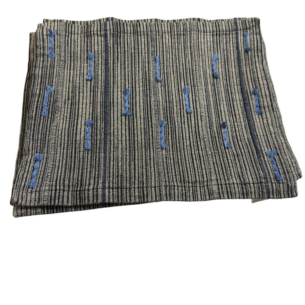 Crate‎ & Barrel Textured Handwoven Placemat Patterned Boho Metro Urban Tabletop